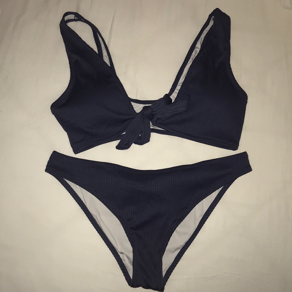 Cupshe Deep Love Solid Bikini Set
